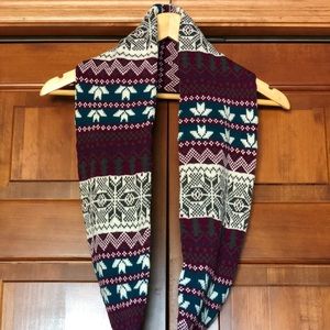 MaCandies Patterned infinity scarf